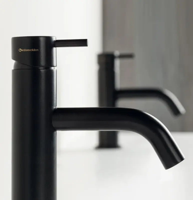 Waterevolution Flow Waschtischarmatur, Schwarz matt T110PR