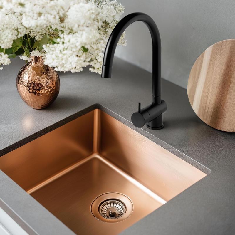 Waterevolution Flow Küchenmischarmatur Schwarz matt mit ausziehbarem Auslauf T155PR