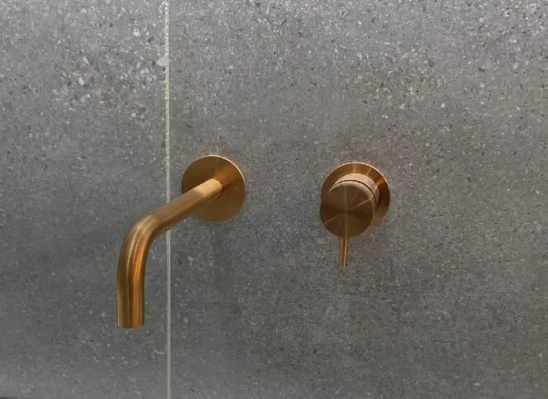 Waterevolution Flow Einbau-Waschtischarmatur PVD gebürstetes Kupfer mit Auslauf 15 cm T116BCPE-15