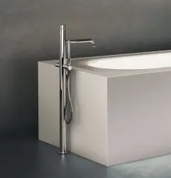 Waterevolution Flow freistehende Wannenbatterie mit Handbrause, Gun Metal T133GME