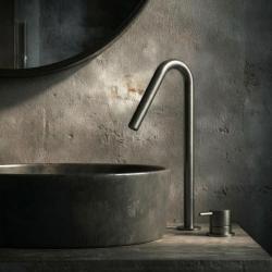 Waterevolution Flow 2-Loch-Waschtischarmatur PVD Gun Metal mit hohem V 120 mm Auslauf T1122VGME