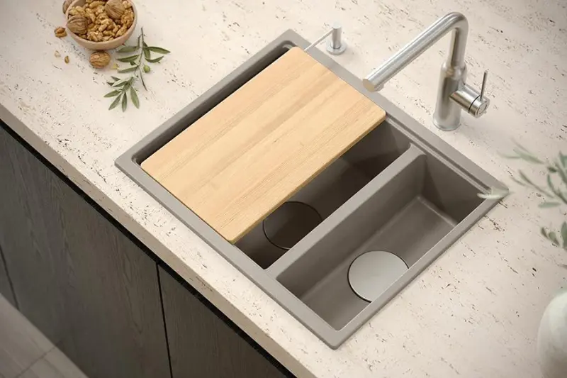 Quadri Newport II Schwarz 1,5 Granit-Spüle 555x460, Oberflächen-Einbau und Unterbau 51208957861