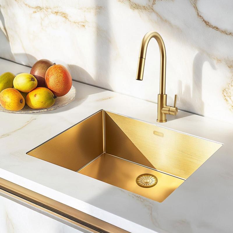 Pure.Sink Elite Steel Stream-S Küchenarmatur PVD gebürstetes Gold mit ausziehbarem Auslauf PS8045-60.