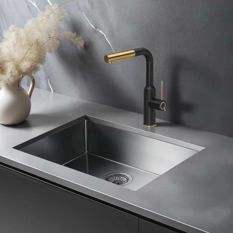 Quadri Stamford Küchenarmatur Schwarz mit PVD-Gold-Finish und herausziehbarem Auslauf 1208967688