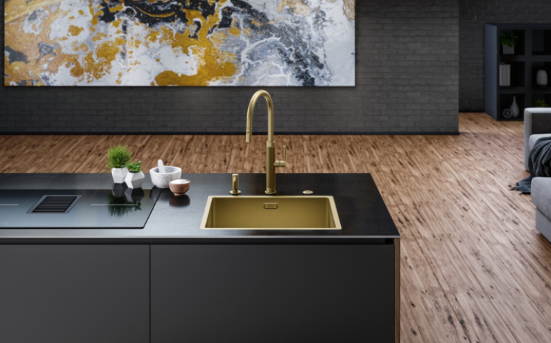 Franke Mythos Masterpiece Küchenarmatur Gold mit J-Auslauf und Ausziehbarer Brause - 115.0711.558