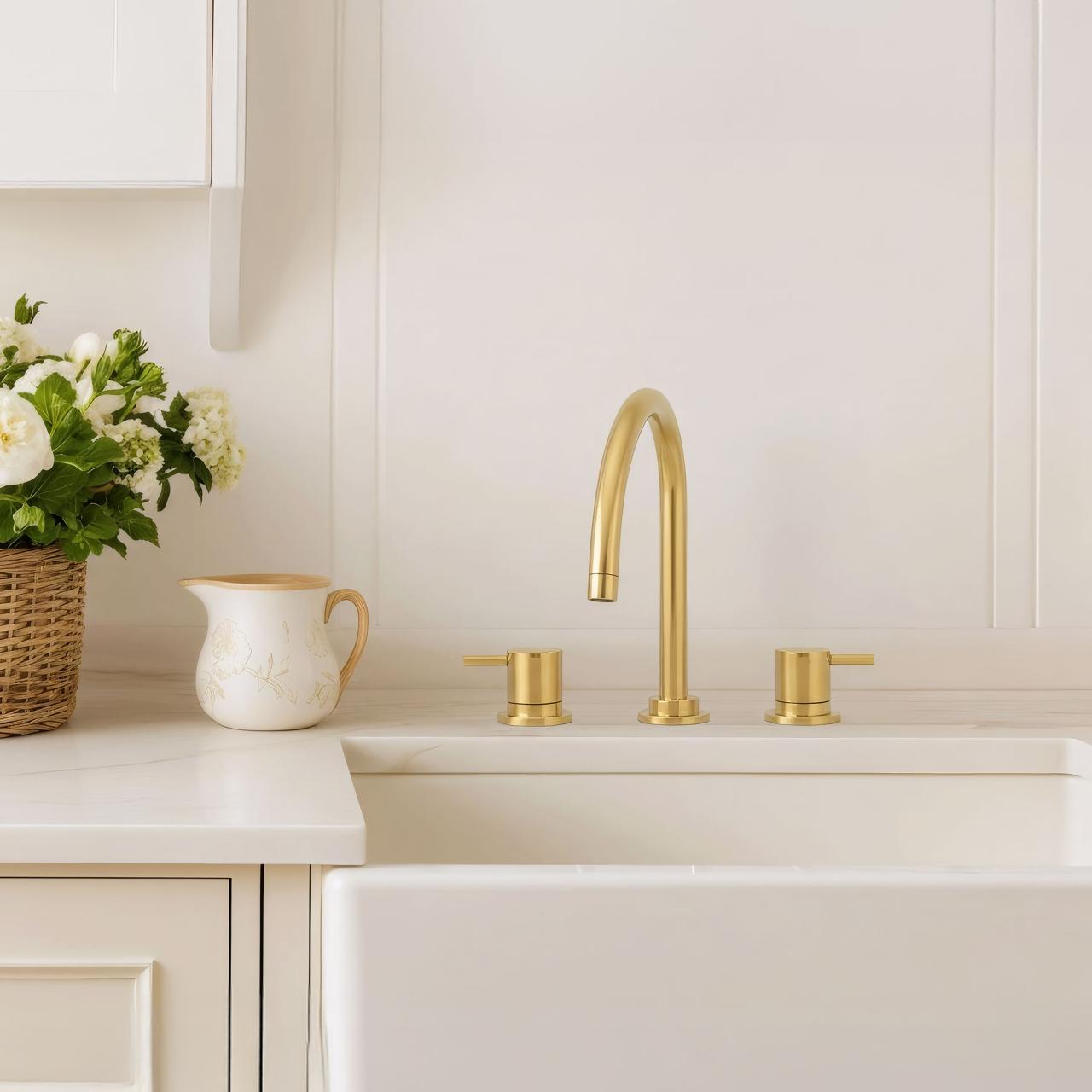 Wasserrevolution Flow 3-Loch Küchenarmatur mit schwenkbarem Auslauf und Anschluss für gefiltertes Wasser Light Gold T152UWGE