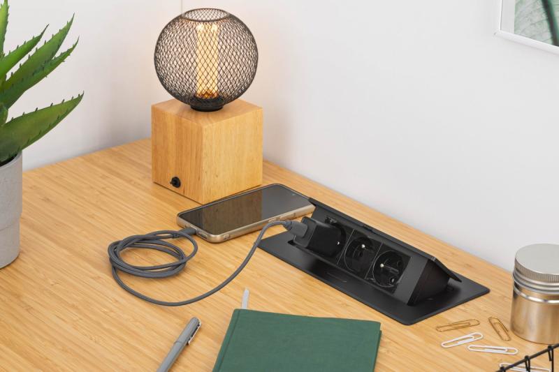 SOFT-Ausziehsteckdose