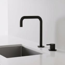 Pure.Sink Luxion 2-Loch-Küchenarmatur in Mattschwarz mit U-Auslauf PLX2HU-10
